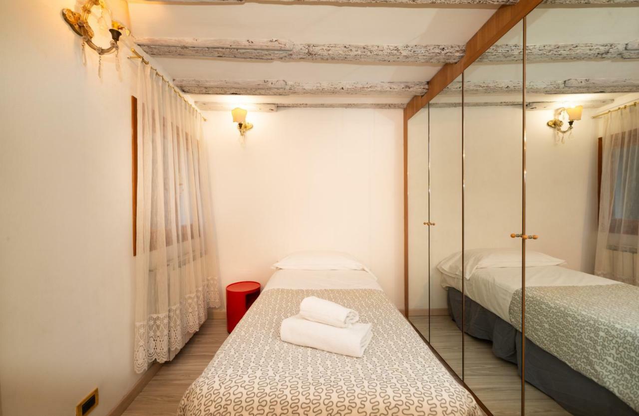 Heart Of Venice White House Rialto Wi-Fi 1Gbs Apartment Luaran gambar